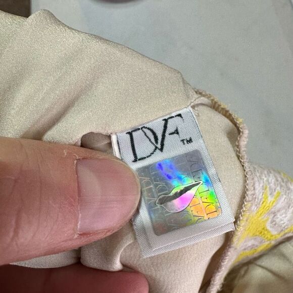 Diane Von Furstenberg Women's Luxe Lace Up Henna Diamonds Dress Yellow Size 6 - Picture 5 of 16